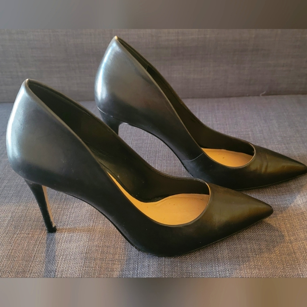 🎈 Leather Also Heels